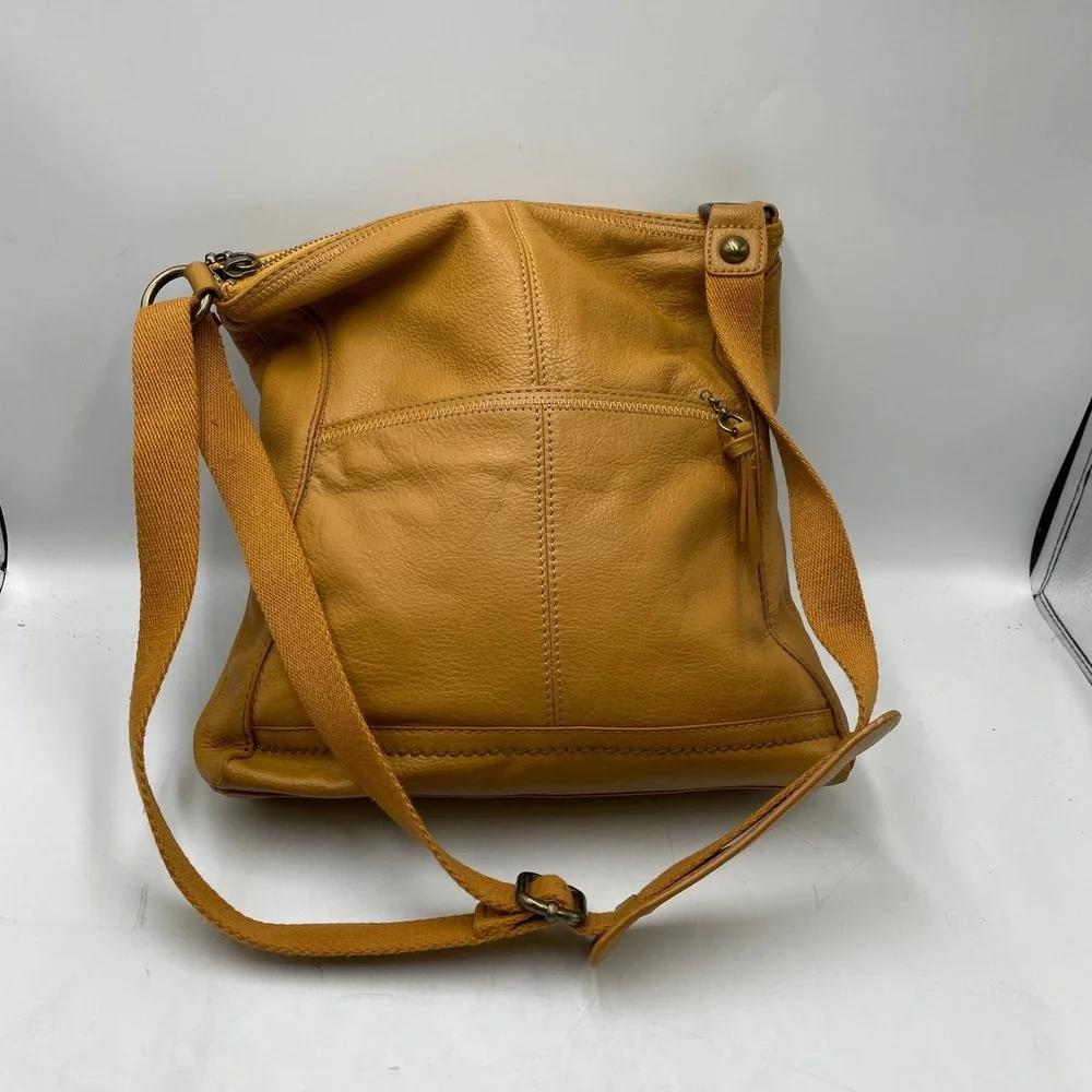 The Sak sak bag